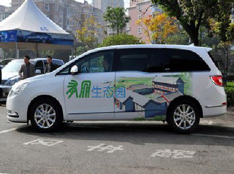 宜良户外车贴喷绘如何保持效果?